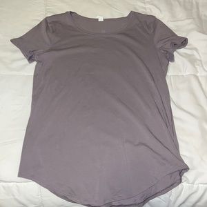 Taupe/Mauve Lululemon T-Shirt Crew Neck